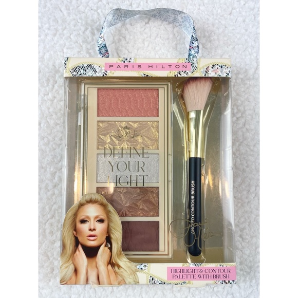 Paris Hilton Other - (NIB) PARIS HILTON • 5-Piece Highlight and Contour Palette with Angled Brush